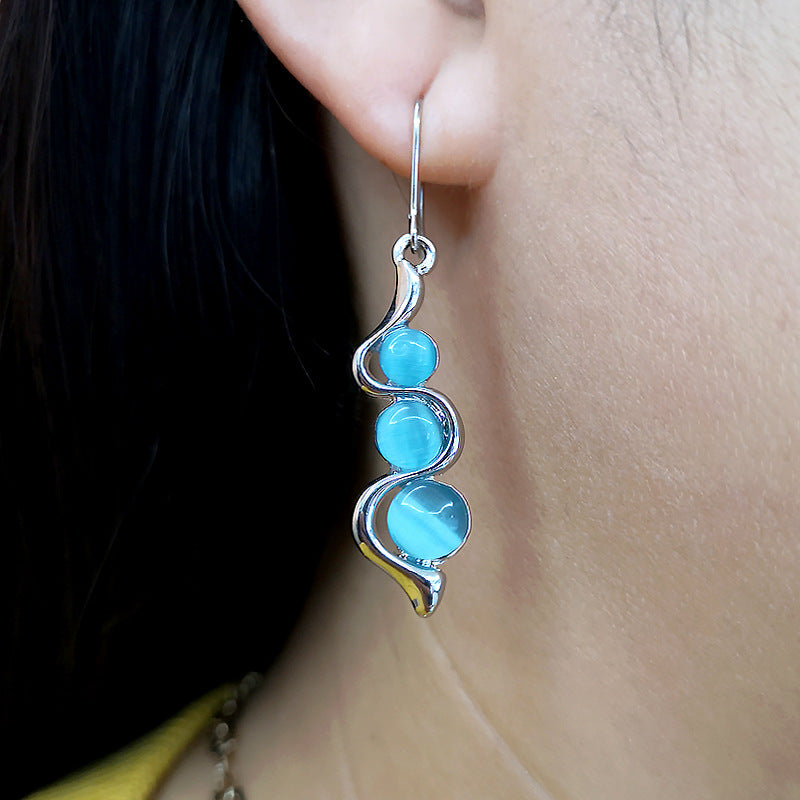 Elevate Your Style with Women's Drop - Exquisite, Elegant, and Effortless