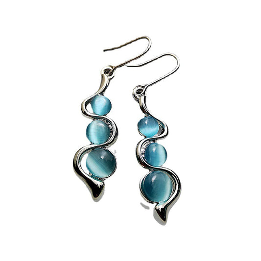 Elevate Your Style with Women's Drop - Exquisite, Elegant, and Effortless